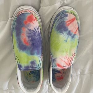 Nike tie dye slip ons - size 8 women - excellent condition